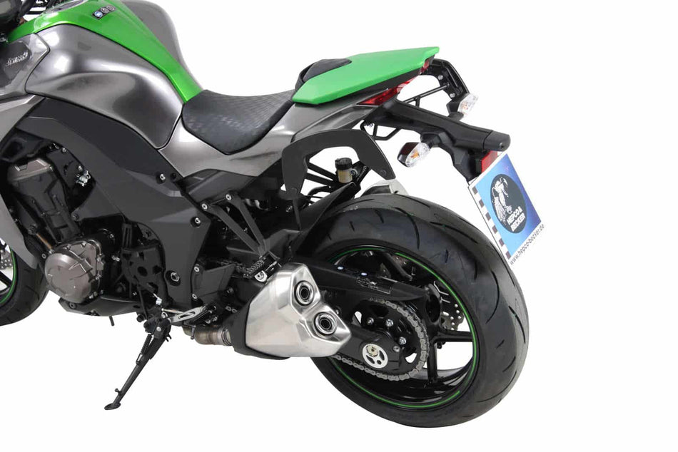 C-Bow 黑色側箱支架 / 適用於 Kawasaki Z 1000 (2014-2020)