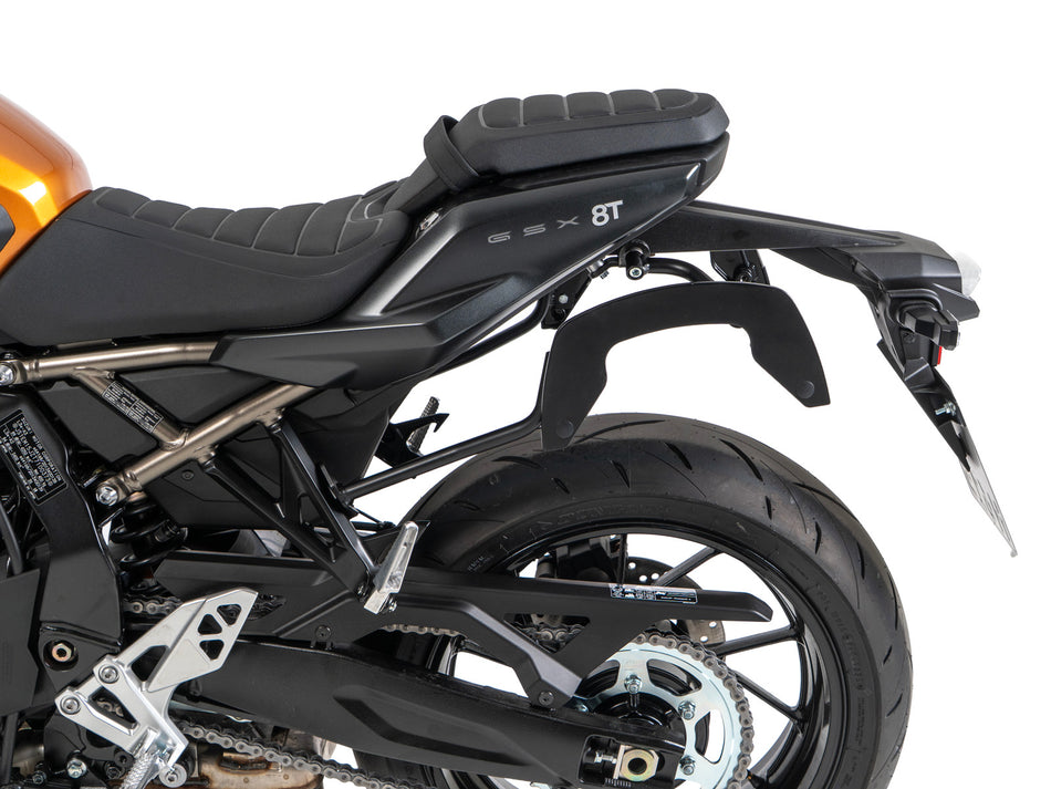C-Bow 黑色側箱支架 / 適用於 Suzuki GSX-8T (2025-)