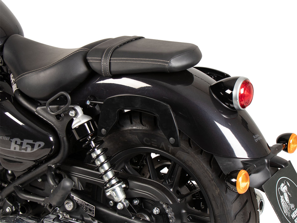 C-Bow 黑色側箱支架 / 適用於 Royal Enfield Super Meteor 650 (2023-)