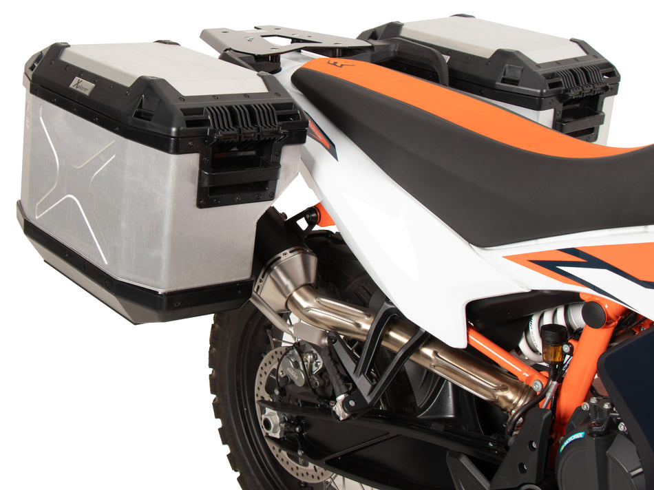 不鏽鋼側箱支架套組 40/37（含銀色 Xplorer 側箱）/ 適用於 KTM 790 Adv (2024-)