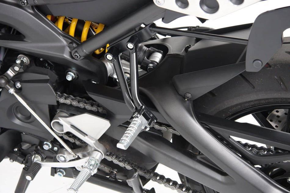 深灰色後座腳踏下移套件 / 適用於 Yamaha XSR 900 (2016-2021)