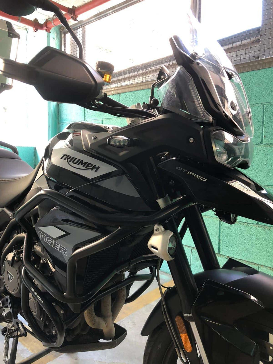 "Solid" 黑色油箱保護桿 / 適用於 Triumph Tiger 900 / Rally / GT / PRO (2020-2023)