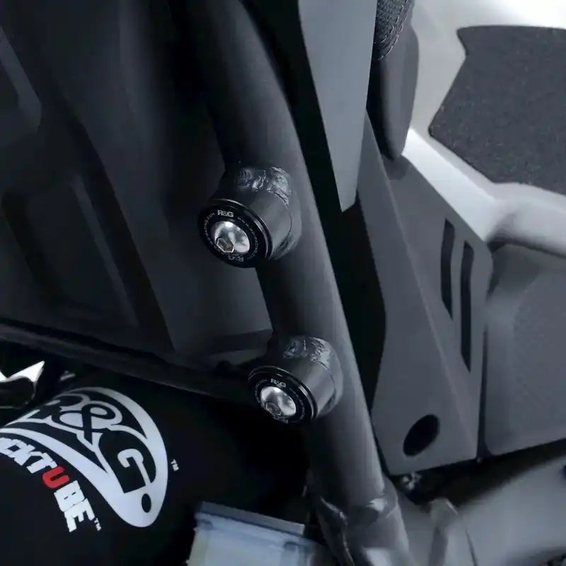 排氣管吊架與乘客腳踏塞套件 / 適用於 Honda CB 300 R (2018-2024)