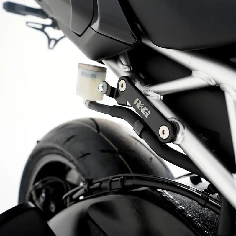乘客腳踏塞（一對） / 適用於 Kawasaki ZX-25R, Suzuki GSX-S 1000 GT, Suzuki GSX-S 1000 GX