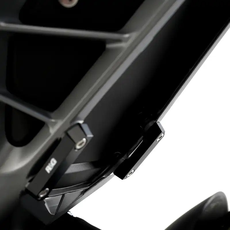 乘客腳踏塞 / 適用於 KTM Duke 125 / 250 / 390 (2024-)