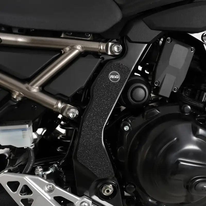 腳跟護板貼套件（兩件套）/ 適用於 Suzuki GSX-8T, GSX-8TT, GSX-8TS, GSX-8TR
