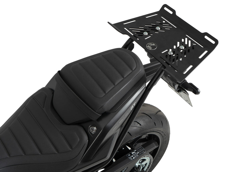黑色後行李架加大座 / 適用於 Suzuki GSX-8T (2025-)