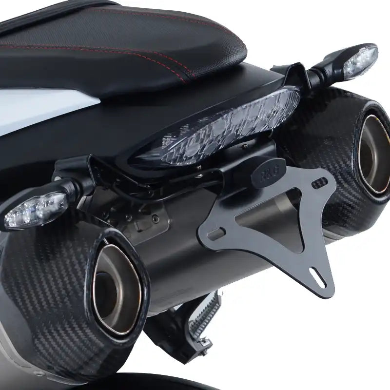 車牌架（相容 Arrow 與原廠排氣管）/ 適用於 Triumph Speed Triple S , Speed Triple R, Speed Triple RS