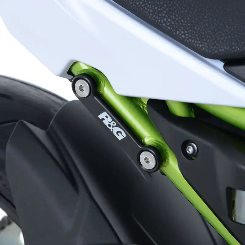 乘客腳踏塞 / 適用於 Kawasaki Z650 & Ninja 650