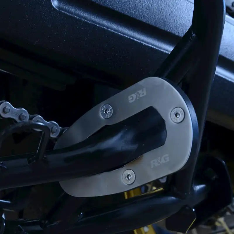 加大側柱座 / 適用於 Suzuki V-Strom 1050, 1050 XT (2020-)