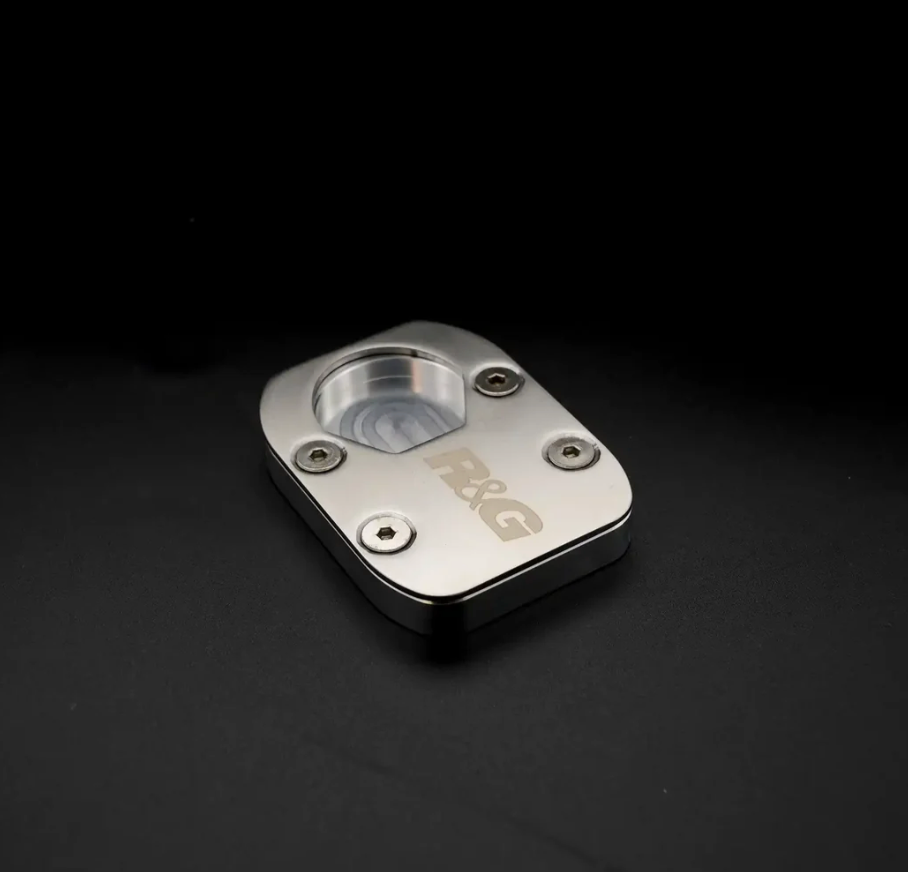 YAMAHA R7 (2022-) 專用側柱加大腳座