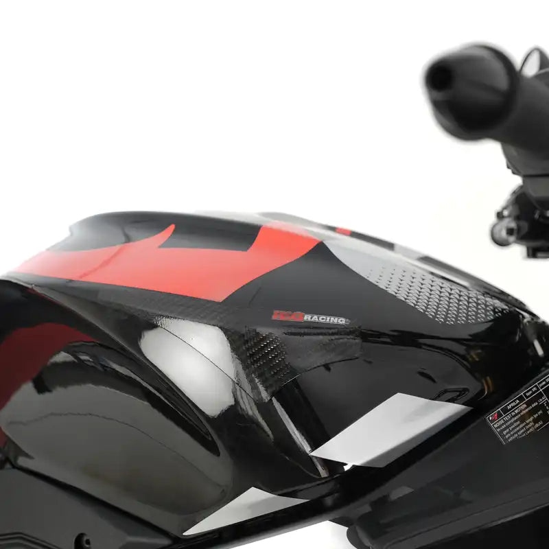 碳纖維油箱護蓋 / 適用於 Aprilia Tuono V4 1100, RSV4 1100 (FACTORY) & Tuono V4 1100 Factory